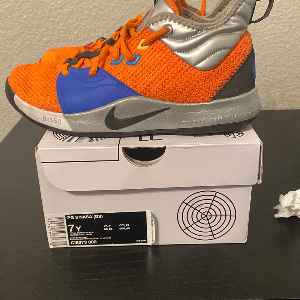 Paul George Nasa nike